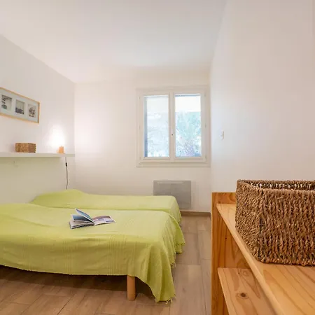 Apartment Les Louvans-2 By Interhome *